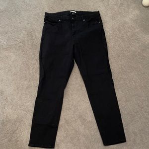 Good American Black Skinny Jeans